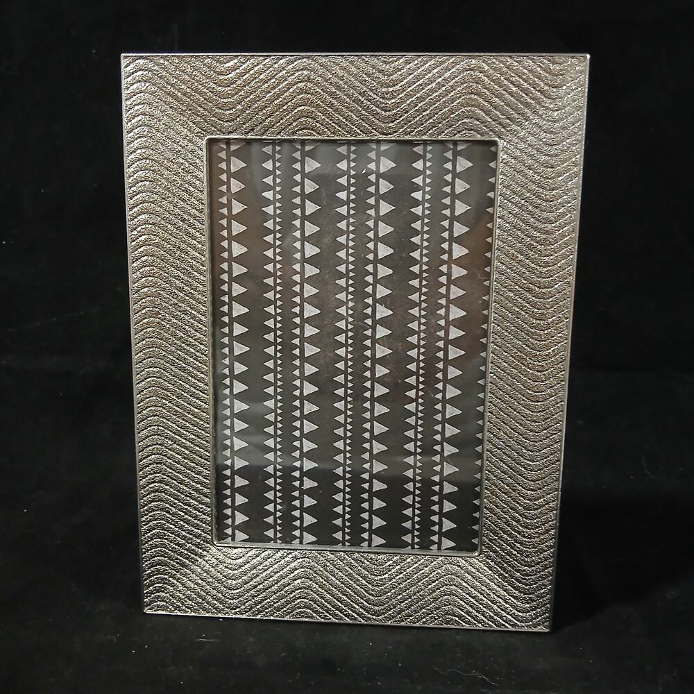 Max Studio Home Silver Picture Frame 5x7